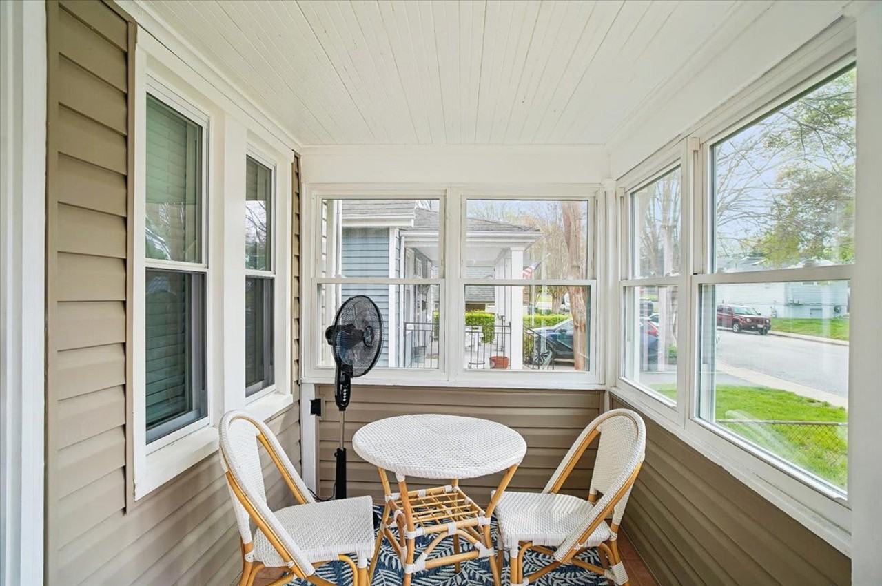910 Windsor Ave #1525674P - Photo 7 of 24