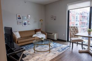 featured image of 2304 Ingersoll Ave