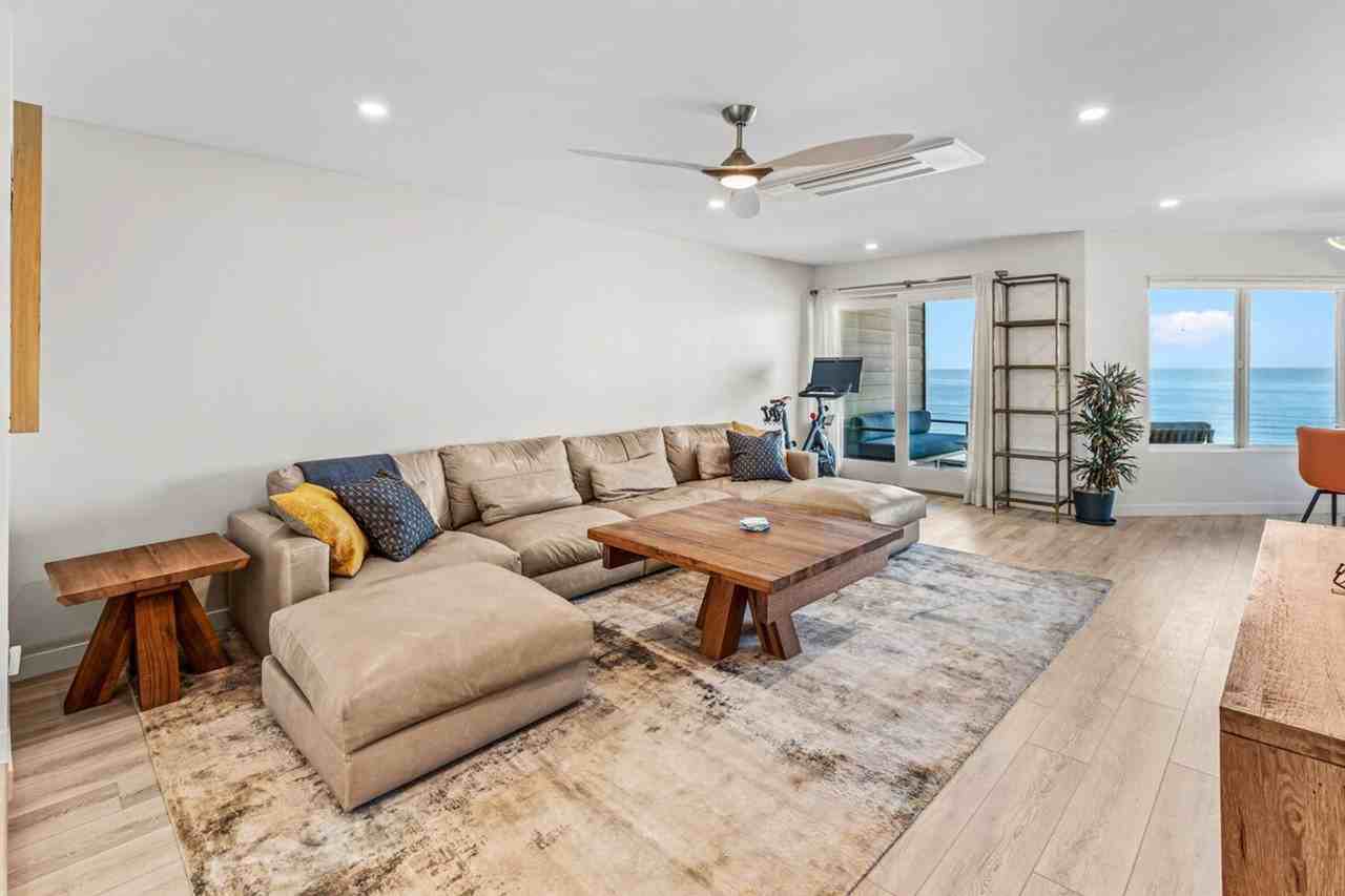 233 S Helix Ave #1537427P - Photo 2 of 38