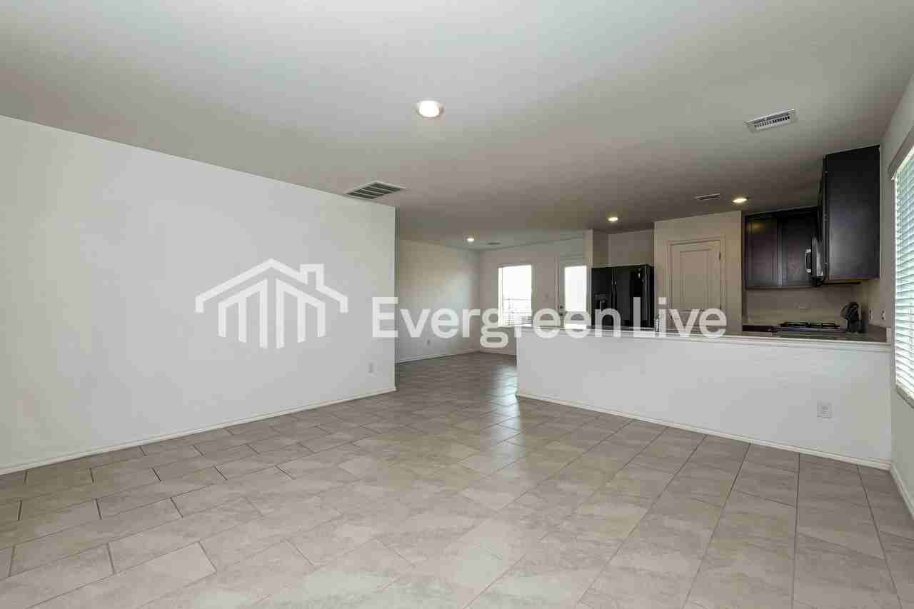 10804 Sw 23rd Pl - Photo 2 of 16
