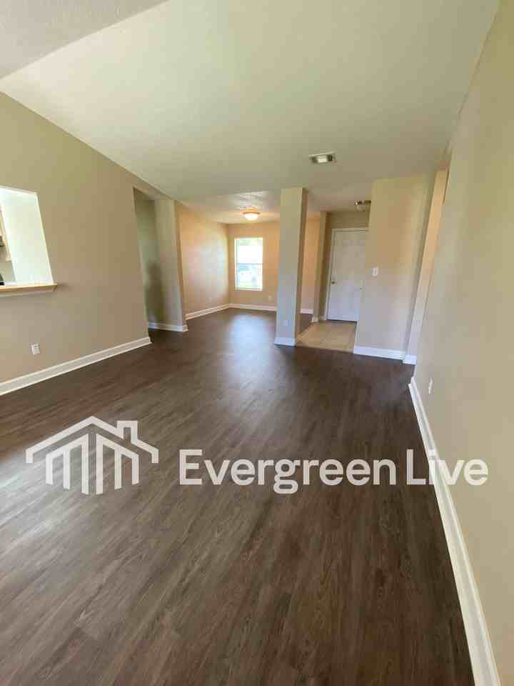 55 Voda Ct - Photo 7 of 17