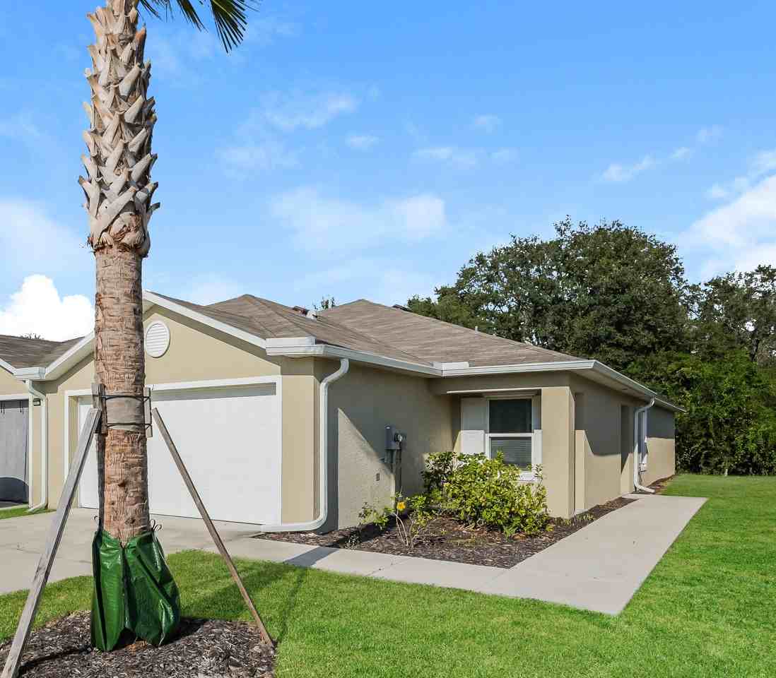 9011 Aegean Cir - Photo 2 of 9