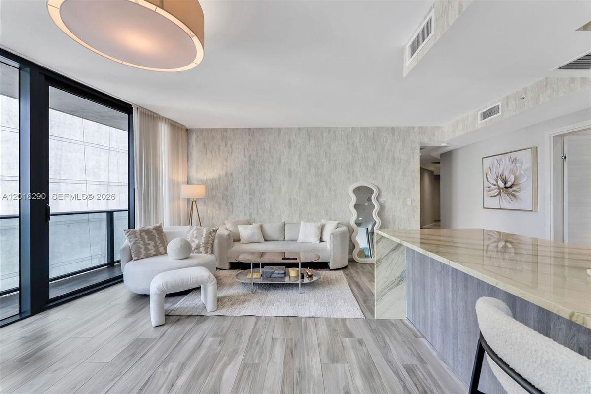 801 N Miami Ave - Photo 3 of 3