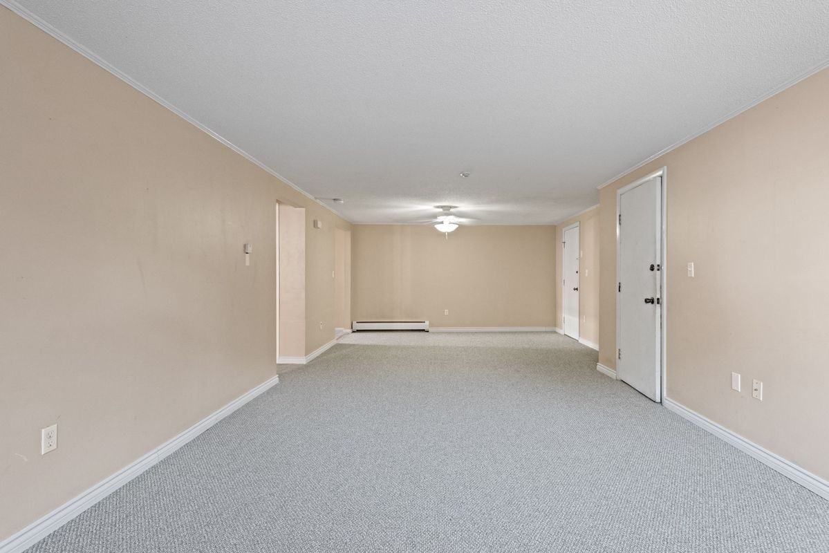 131 Creek St Apt 5 - Photo 7 of 17