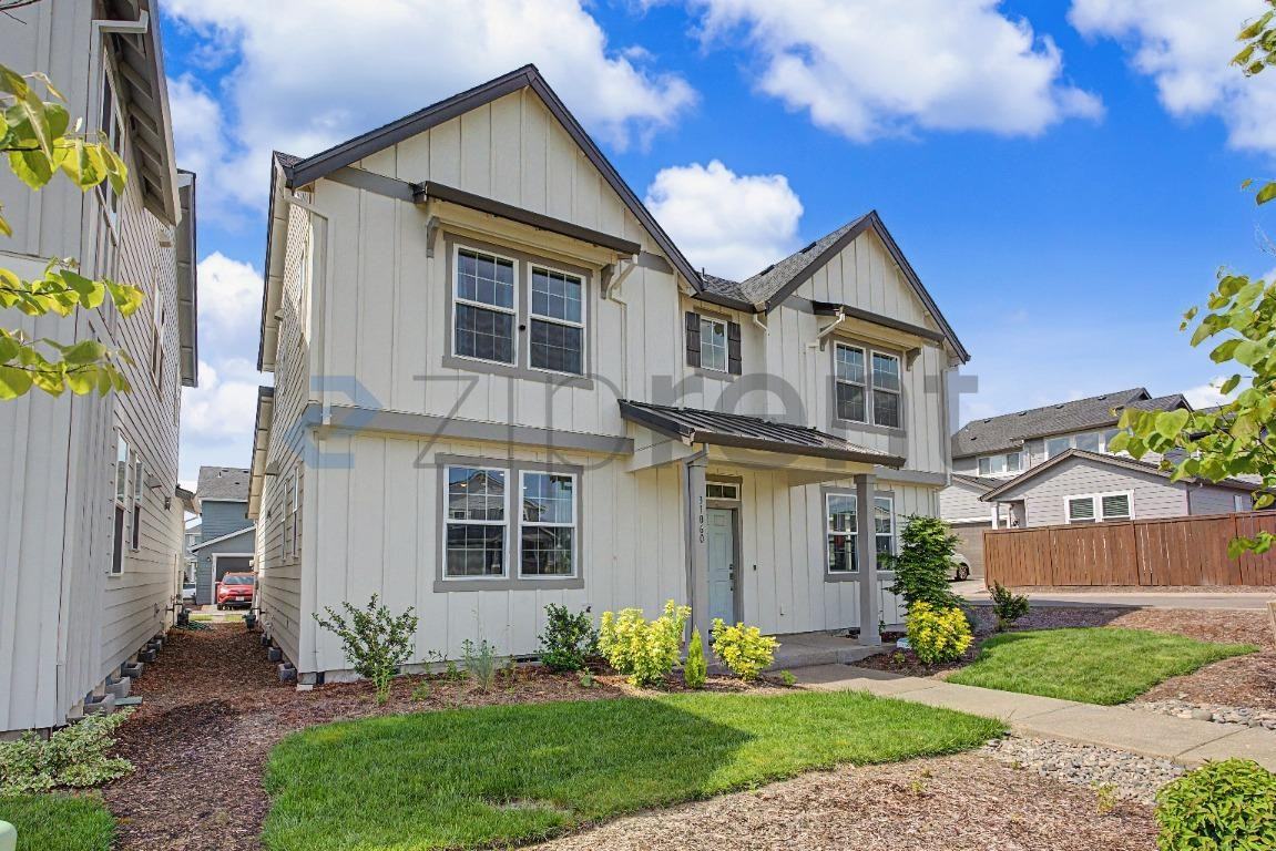 31060 Nw Yorkshire St - Photo 2 of 24