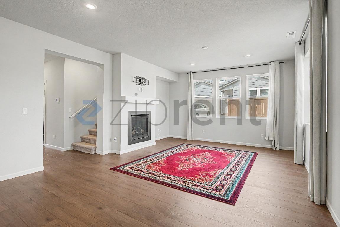 31060 Nw Yorkshire St - Photo 6 of 24