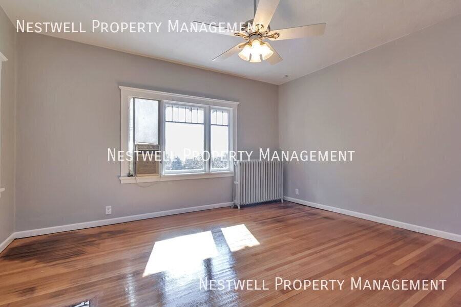 1001 E South Temple #4 - Photo 4 of 17