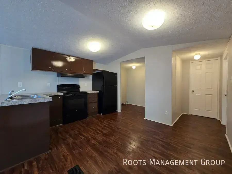 104 Dove Dr #104 - Photo 5 of 35