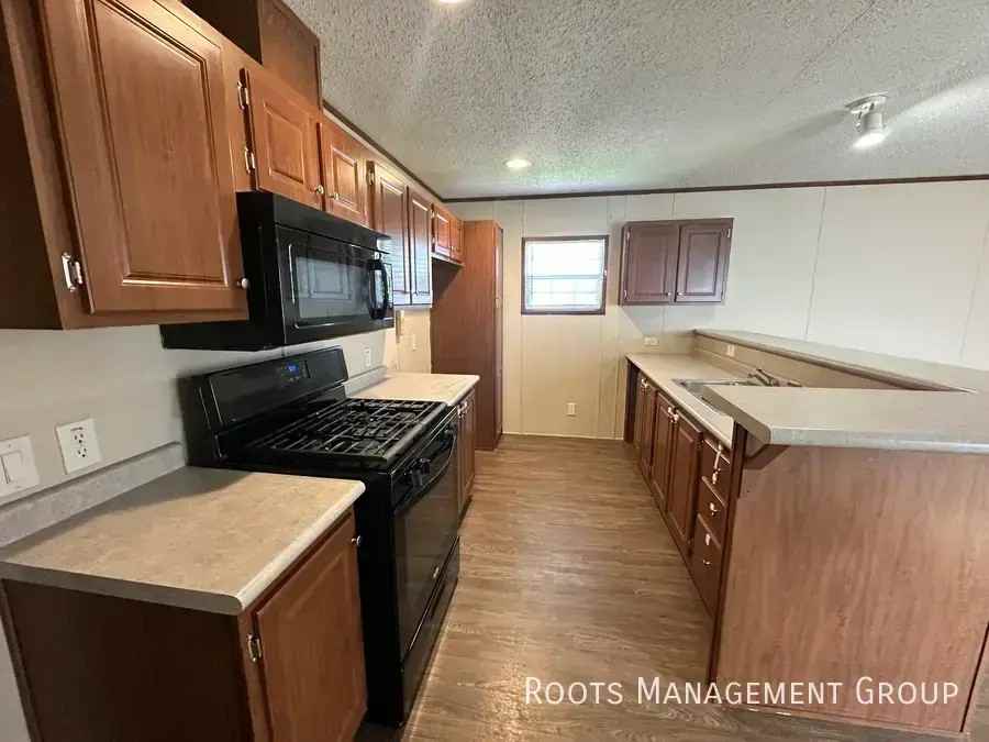 2088 E Empire Ave #160 - Photo 4 of 14