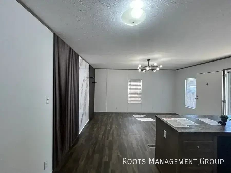 6347 Tara Blvd #14 - Photo 4 of 18