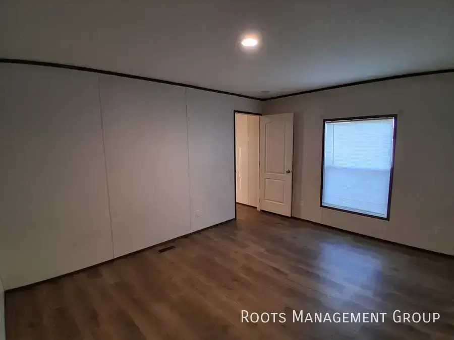 3 Keith Cir #3K - Photo 4 of 7
