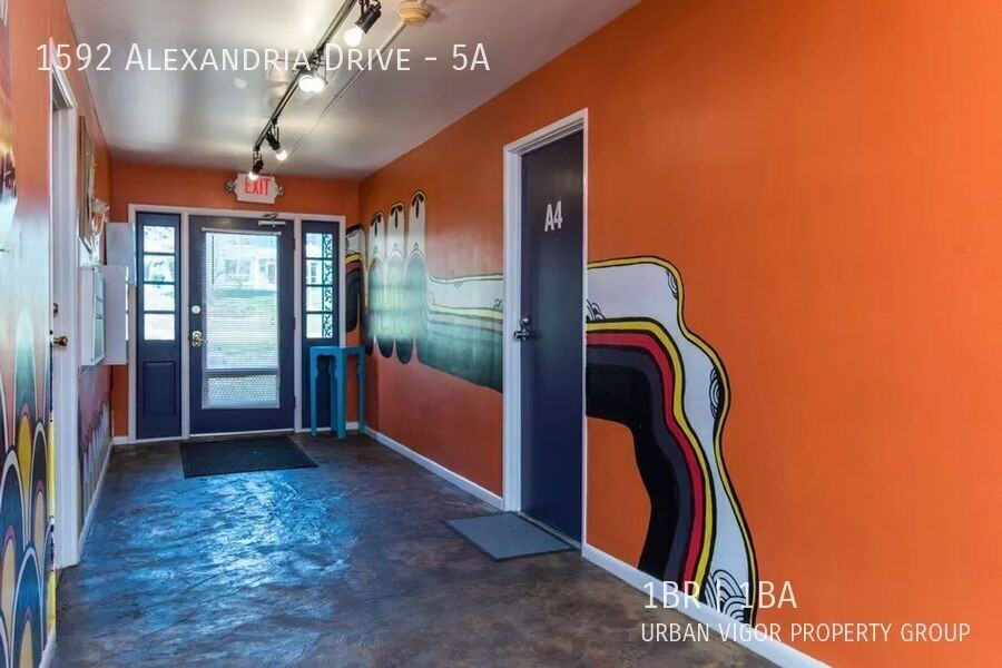 1592 Alexandria Dr #5A - Photo 5 of 29