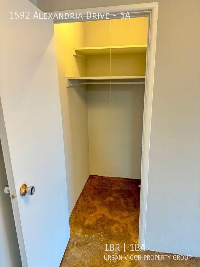 1592 Alexandria Dr #5A - Photo 7 of 29