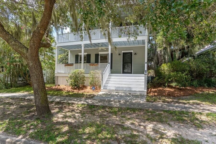 136 Prescott Dr - Photo 2 of 35