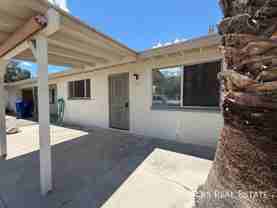 3247 N Sycamore Ave - Photo 1 of 1