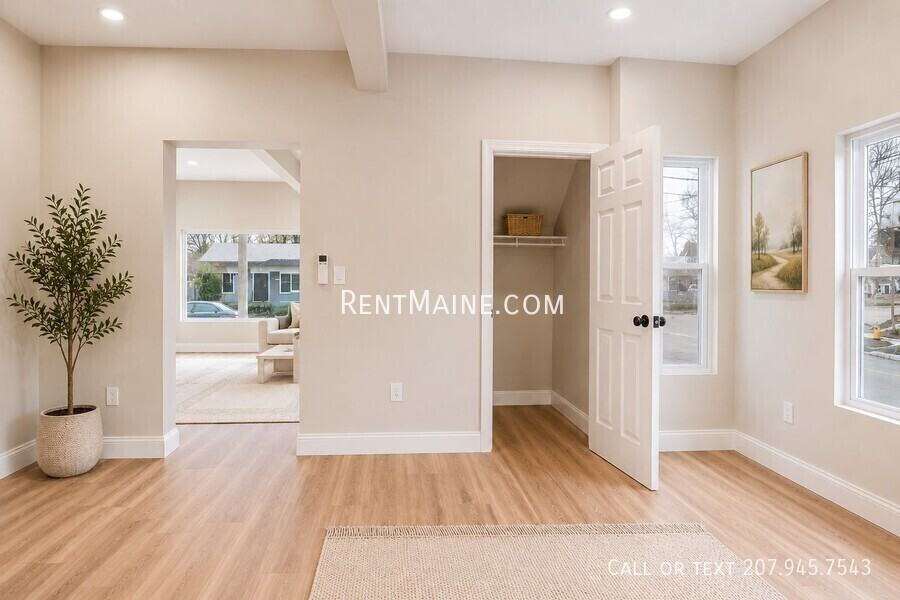 392 S Main St #1 - Photo 5 of 22