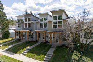 featured image of 1924 E 37th Ave #1