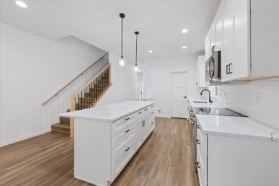 1924 E 37th Ave #1 - Photo 5 of 13