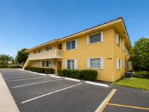 890 NW 39 St - Photo 1 of 1