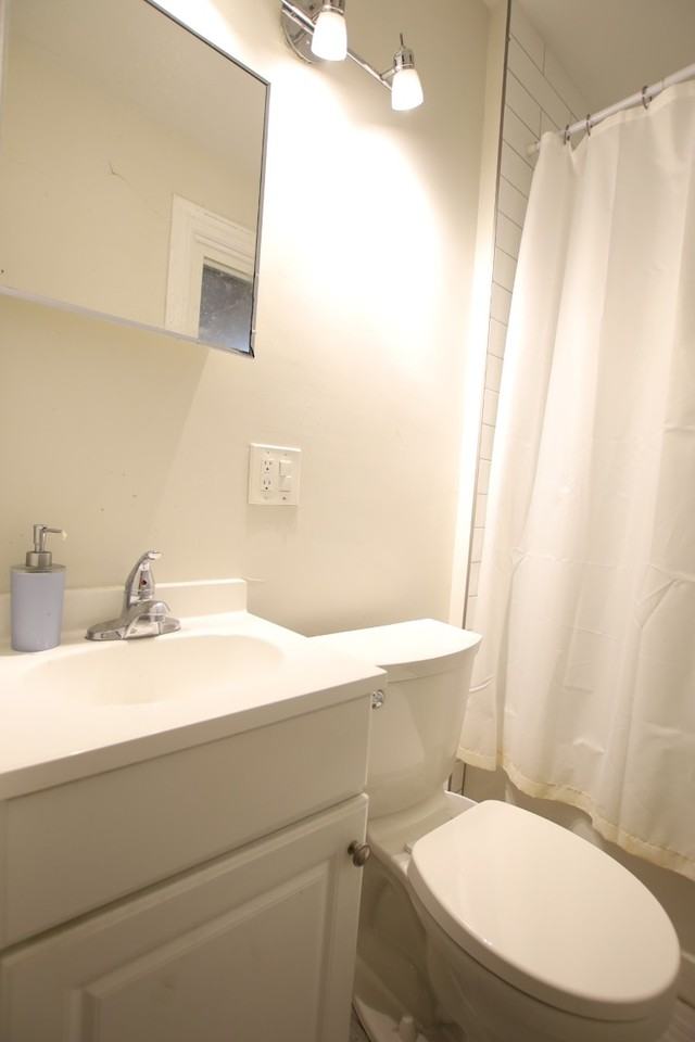 554 Mcleod St - Photo 5 of 16
