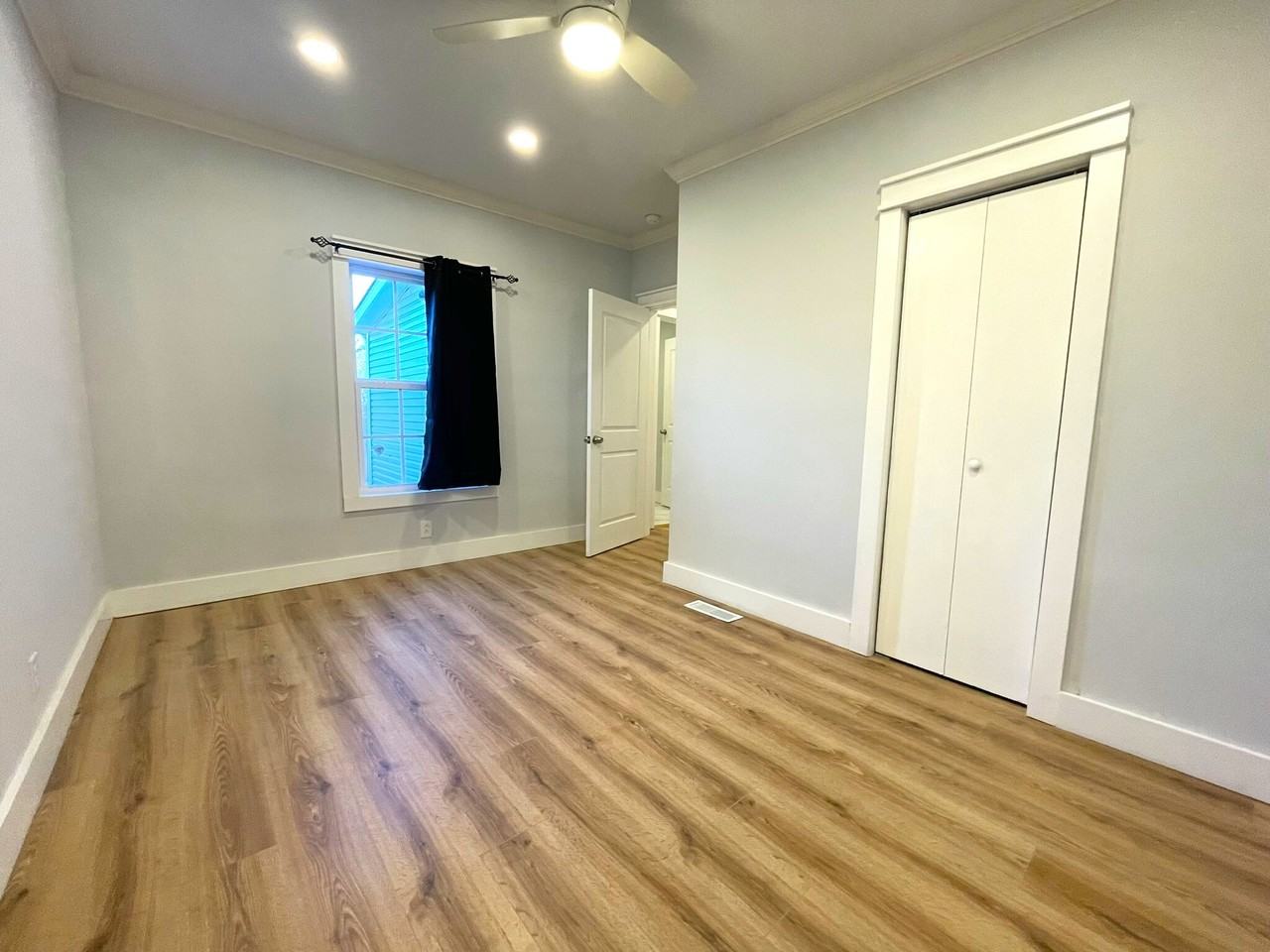 1623 Dunbar St - Photo 3 of 12