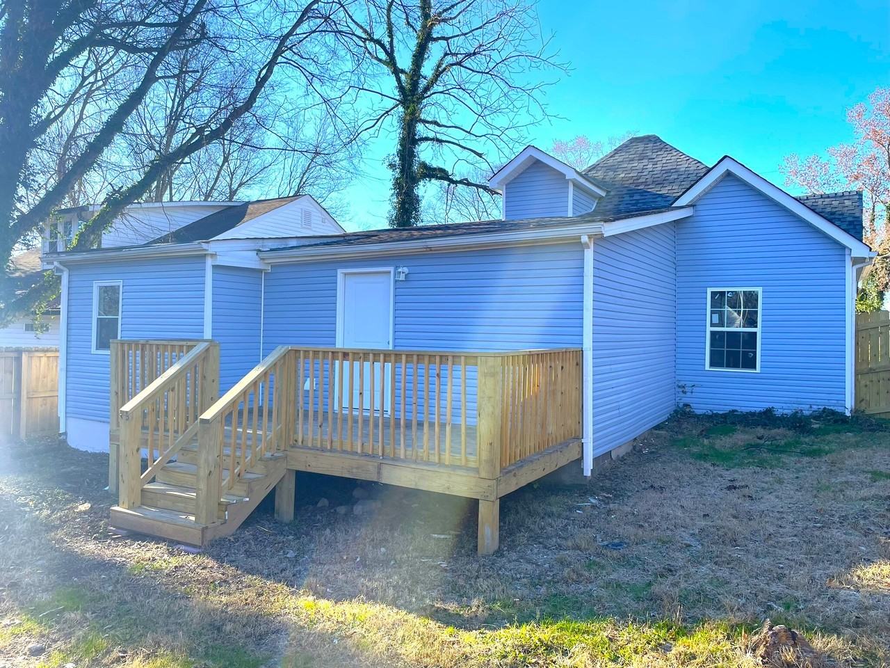 1623 Dunbar St - Photo 5 of 12