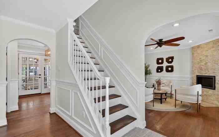 2907 John Marshall Drive - Photo 5 of 29