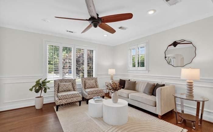 2907 John Marshall Drive - Photo 6 of 29