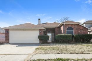 2613 Clovermeadow Dr - Photo 1 of 1