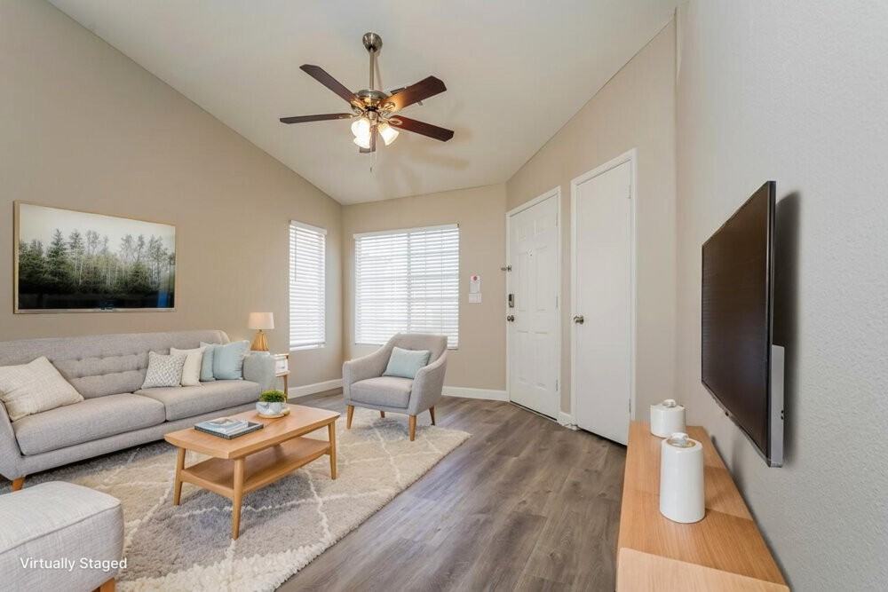 3639 Covewick Dr - Photo 3 of 19