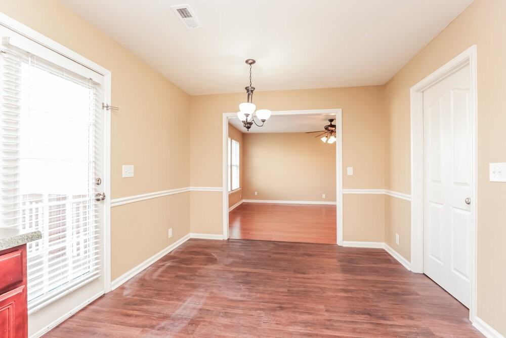 1008 Cheryl Ln - Photo 7 of 20