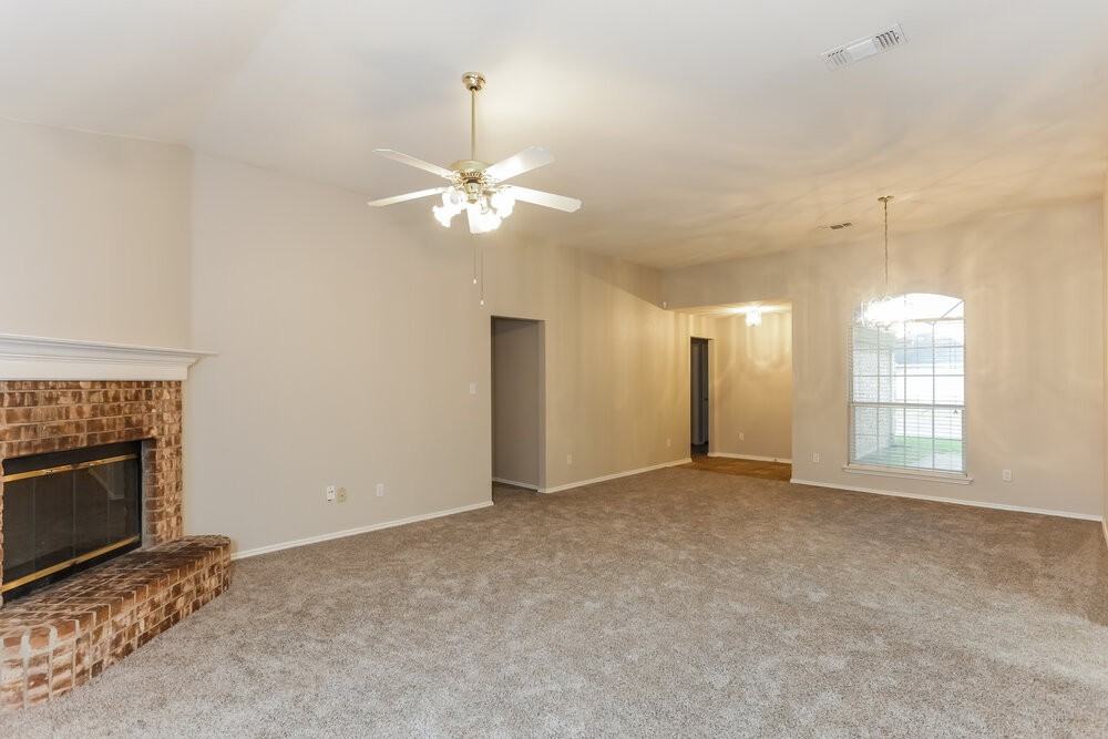 7501 Fossil Garden Dr - Photo 3 of 16