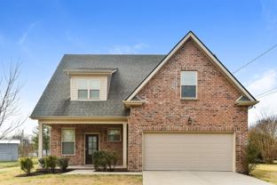 575 Hollandale Rd - Photo 1 of 1