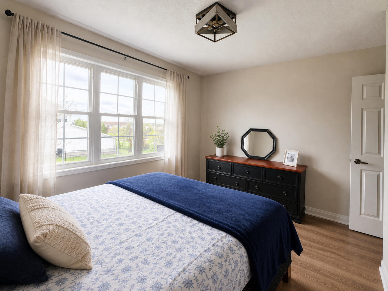 4 Griffiths Avenue - Photo 2 of 5