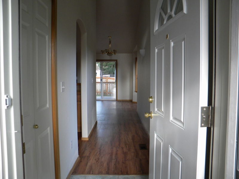 119 107th St Sw #B - Photo 3 of 20