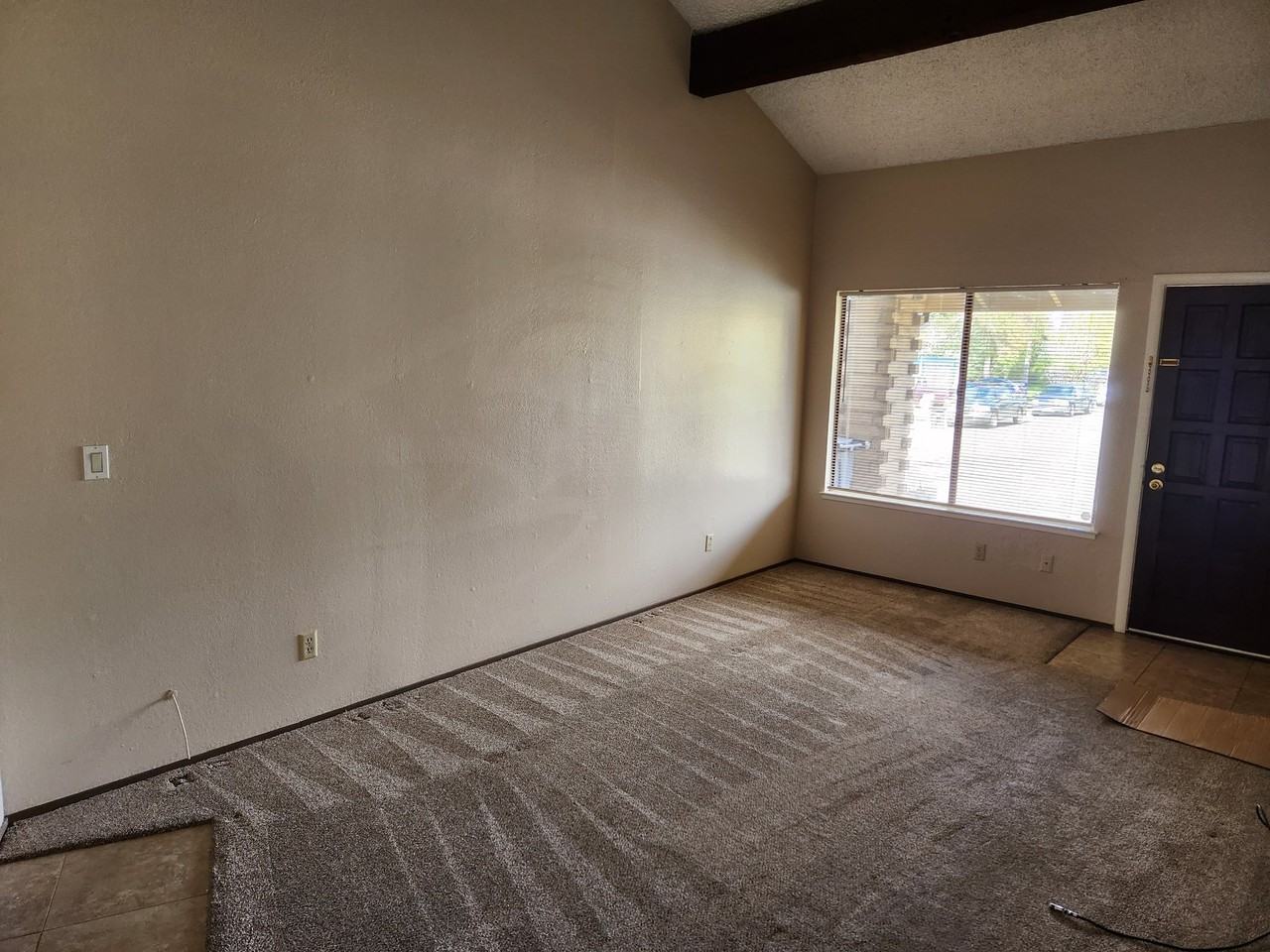 10922 Scotsman Way - Photo 3 of 4