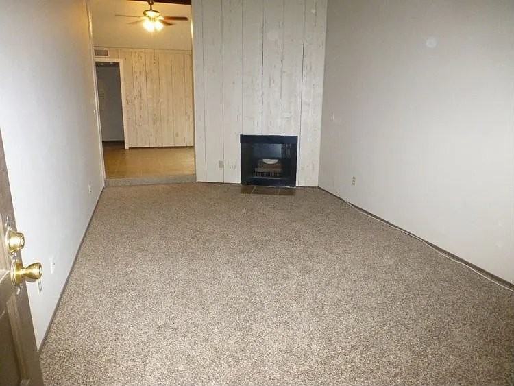 10922 Scotsman Way - Photo 4 of 4