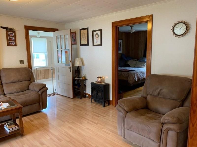 319 Brunswick St - Photo 7 of 21