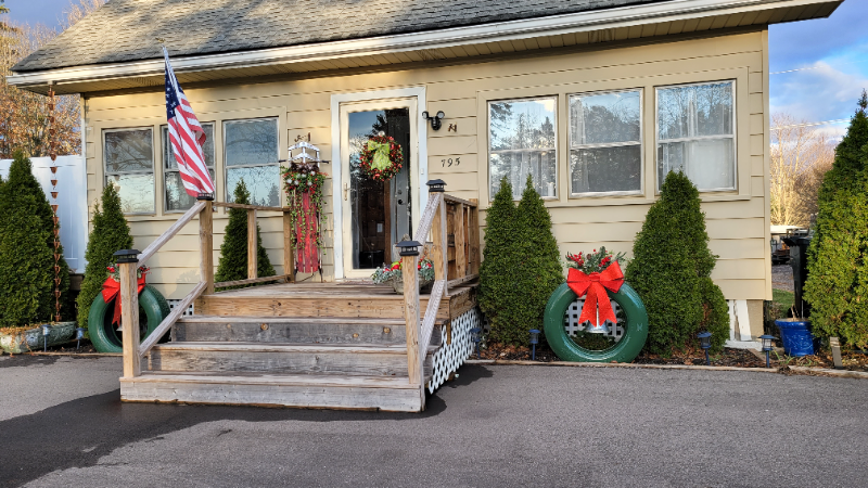 795 Orion Rd - Photo 2 of 41