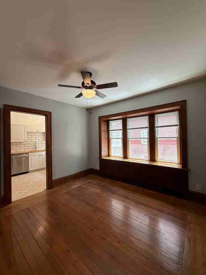 825 Avon St #1 - Photo 5 of 15