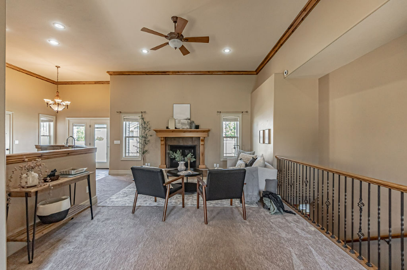 1135 Arrow Point Ln - Photo 5 of 37