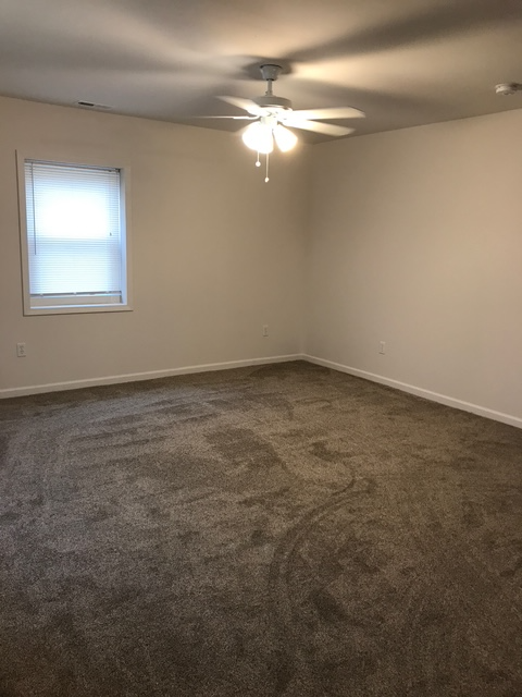 117 Main St #2 - Photo 3 of 9