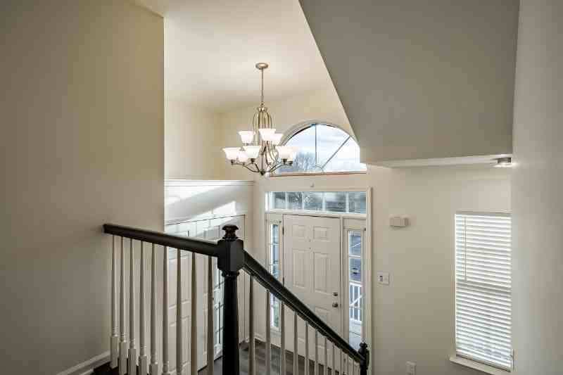 609 Hamilton St - Photo 7 of 19