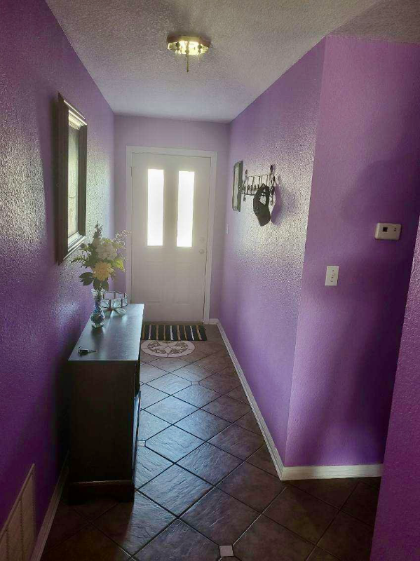 308 Lydia Ln - Photo 4 of 18