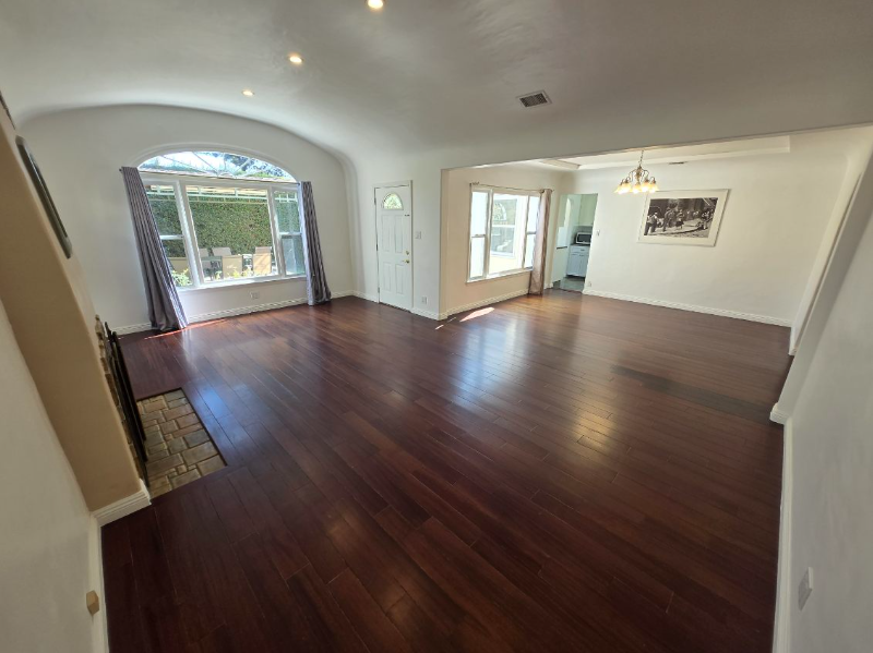705 Balboa Ave - Photo 6 of 20