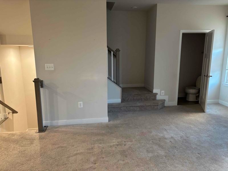 16340 Fife Way - Photo 4 of 11