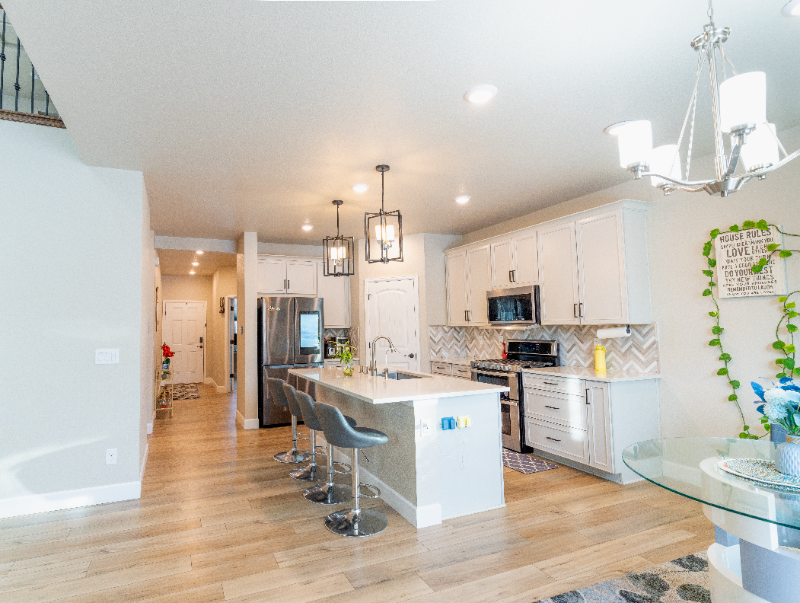 17990 Tree Sparrow Ave - Photo 3 of 19