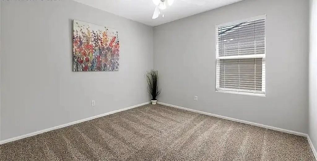 4943 Leland Pt - Photo 6 of 7