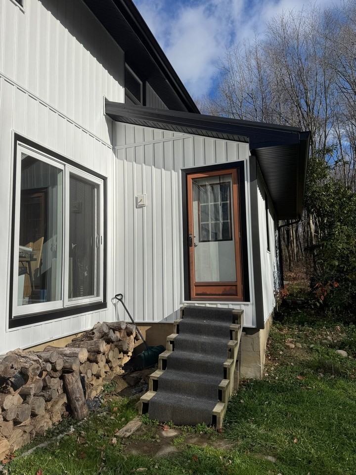 11711 Mayfield Rd - Photo 4 of 10