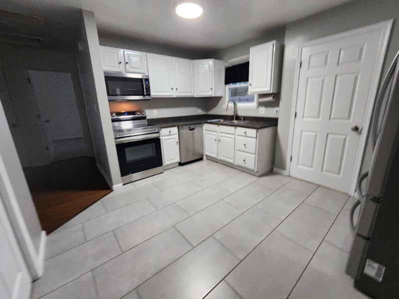 300 Hurdle Dr #A - Photo 7 of 16